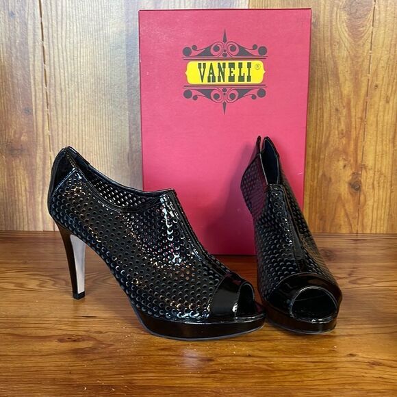 Vaneli Womens Black Patent Leather Heels, Style Virve, Size 8.5M, 4” Heel - Picture 1 of 7